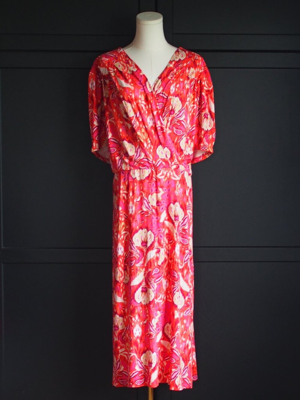 Yesta (The Netherlands)| NWT Joanna Wrap Style Maxi Dress